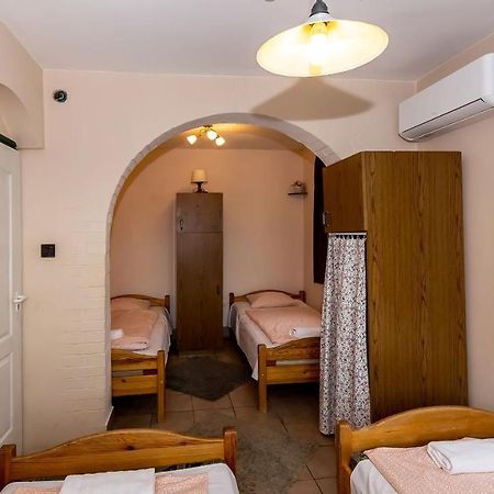 Csillagtura Panzio Bed & Breakfast เอ็กเกอร์ ภายนอก รูปภาพ