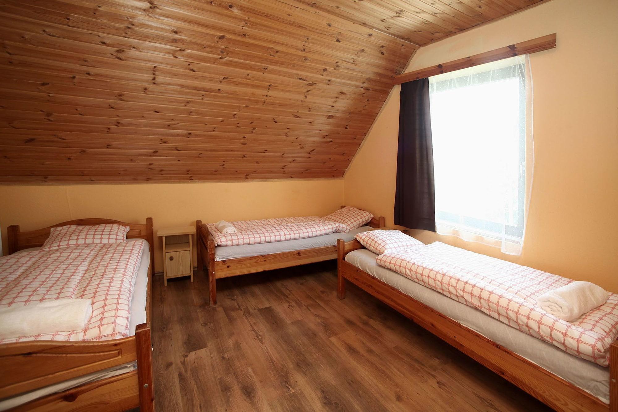 Csillagtura Panzio Bed & Breakfast เอ็กเกอร์ ภายนอก รูปภาพ