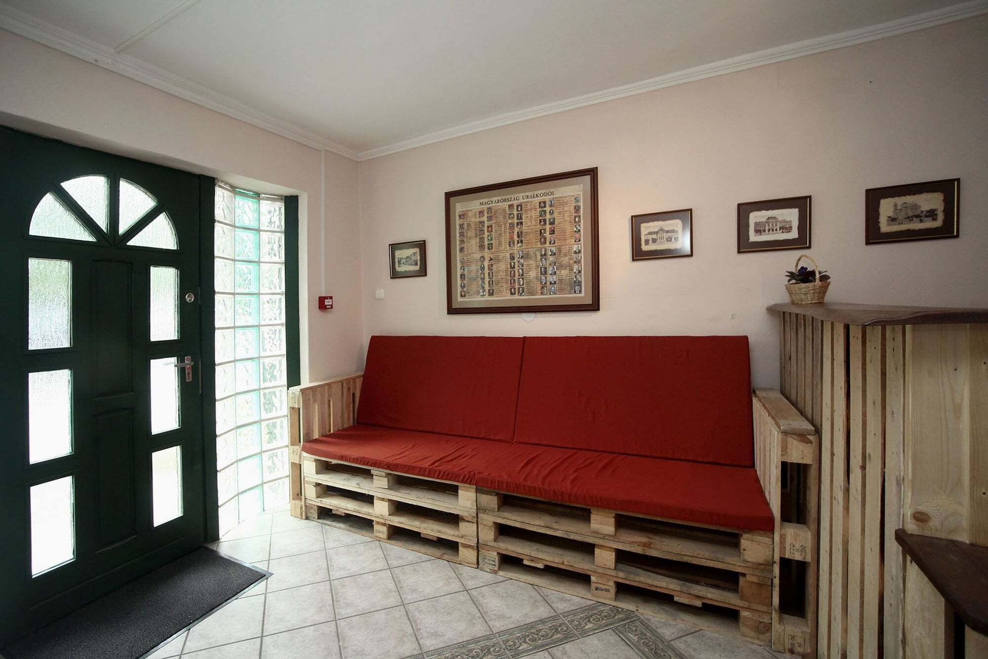 Csillagtura Panzio Bed & Breakfast เอ็กเกอร์ ภายนอก รูปภาพ